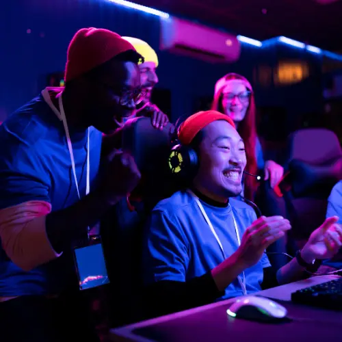 Expertos en camisetas personalizadas para E-Sports Expertos en camisetas personalizadas para E-Sports