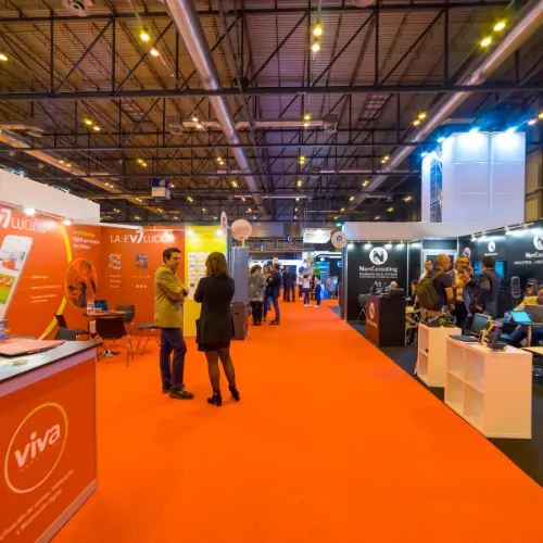Aumenta la visibilidad de tu marca en eventos y ferias Aumenta la visibilidad de tu marca en eventos y ferias