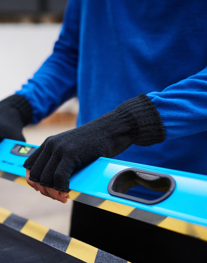 Guantes con corte en los dedos