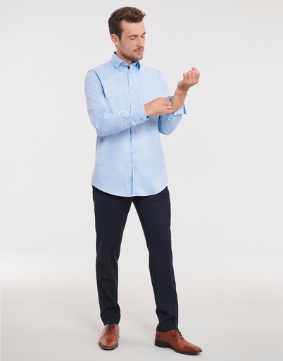 Camisa entallada y contrastada hombre