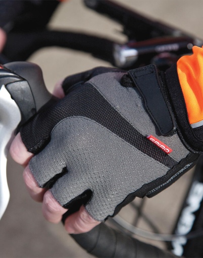 Guantes de verano